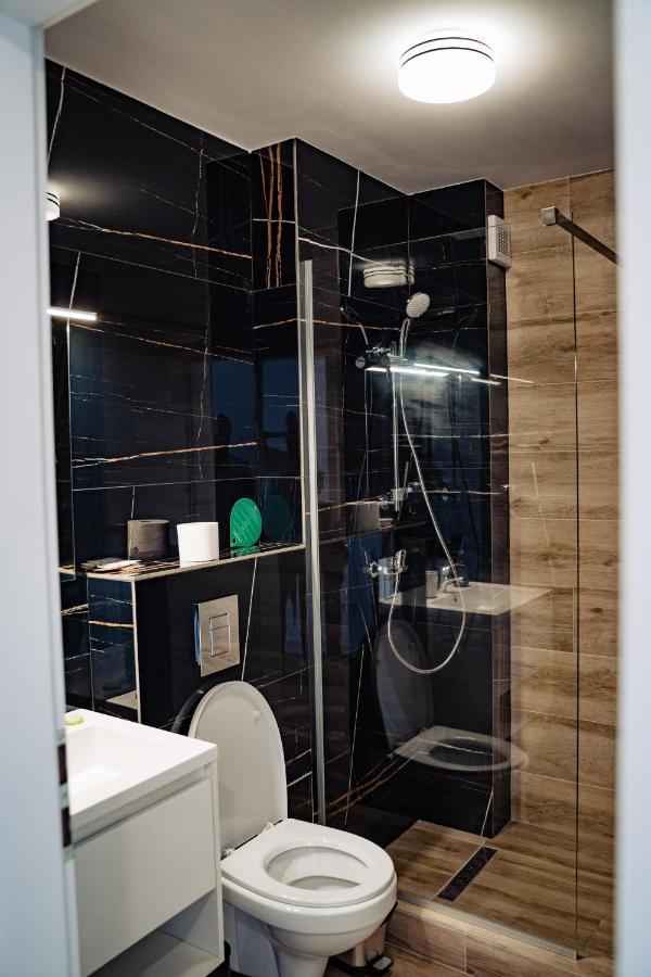Hotel B4 Oradea Zewnętrze zdjęcie